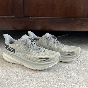 Hoka Clifton 9 Men’s Size 11 Gray